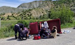 Triportör devrildi,  2 kişi yaralandı