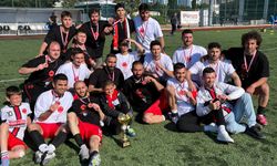 Çorumlu Ferdi Güler’in Başkanı olduğu Altınovagücü, Tekirdağ’da şampiyon