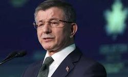 Ahmet Davutoğlu geliyor