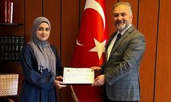 Zeynep Işık’a  “Umre” ödülü