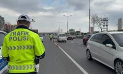 Trafikte yeni düzenleme! Bunu yapan sürücüye hapis cezası geliyor!