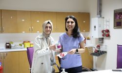 Asenalar Ebeleri kutladı