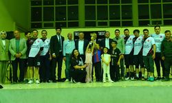 Oğuzlar voleybol turnuvasunda şampiyon Kaymakamlıkspor
