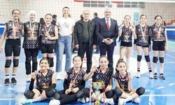 Eğitimspor’un midi sultanları şampiyon