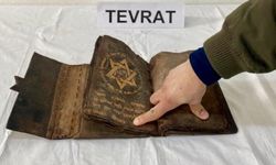 700 yıllık Tevrat