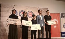 “Bir Bilenle Bilge  Nesil” ödülü aldılar