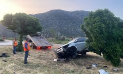 Çorum'da iki otomobil çarpıştı: 2 yaralı