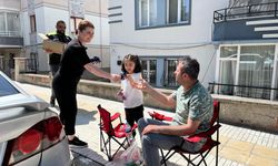 Çorum Belediyesi'nden YKS’ye giren adayların ailelerine dondurma ikramı