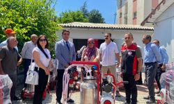 Ortaköy’de mobil süt  sağım makineleri dağıtıldı