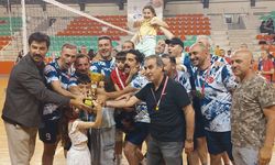 Veteranların şampiyonu Erdemli Tarım