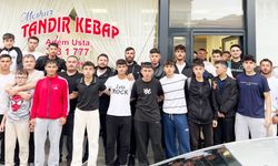 Tarih yazan gençlere Muhtar Biçer’den ziyafet