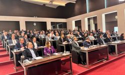 CHP’nin 81 il başkanından ortak açıklama:  “Korkmayacağız,  eğilmeyeceğiz,  teslim olmayacağız”