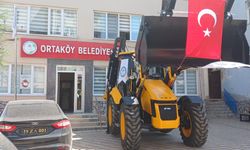Ortaköy’e kazıcı  yükleyici kepçe