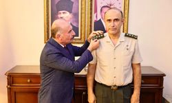 ASAL Bölge Başkanı Dirik’in  rütbesini Vali Çalgan taktı
