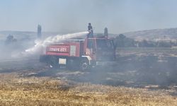 Çorum’da tarlada çıkan anız yangını söndürüldü