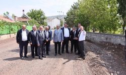 Boğazkale’de hastane yoluna asfalt atılıyor