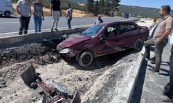 Orta refüje çarpan otomobilin  sürücüsü yaralandı