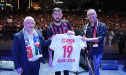 Haluk Levent’e Çorum FK forması