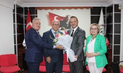 Eczacı Odası’nda  devir teslim töreni