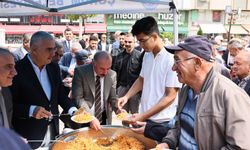 Binlerce kişiye Ahilik  pilavı ikram edildi