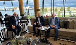 Ahlatcı’ya o ilçeye yatırım yapması için dosya sundular