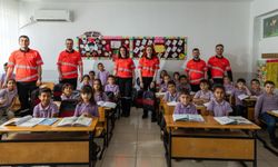 Türk Hava Yolları uçak koltuklarını okul çantalarına dönüştürdü