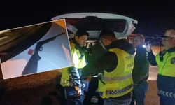 Polisin şüphe üzerine durdurduğu  cipten ruhsatsız tüfek çıktı