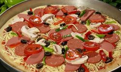 Zincir marketlerde satılan pizza ifşa olmuştu! Açıklama geldi