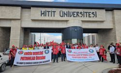 Maaşlarına 5 lira zam geldi! Hitit Üniversitesi işçileri eylemde
