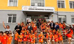 Öğrencilere fidan ve tohum hediyesi