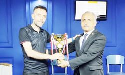3 Bant Bilardo İl Birinciliği'nde şampiyon Yurt oldu