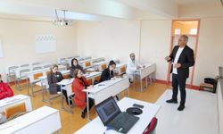 Arkeoloji merakıyla ikinci  meslekleri için üniversiteli oldular