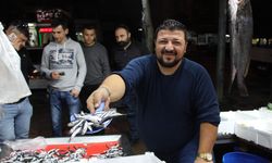 Balıkçı ile kasabın kapışması vatandaşın cebine yaradı