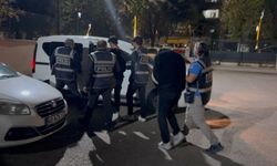 İki vatandaşı 1 milyon 800 bin TL dolandırdılar, polisin takibiyle yakalandılar