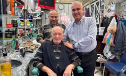 Yusuf Ahlatcı,  berberlerin duayeni ile…