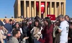 Çorumlu gençten Anıtkabir'de evlenme teklifi