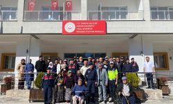 Jandarma’dan huzurevi  sakinlerine anlamlı ziyaret