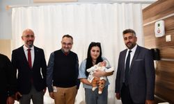 Bir günlük bebek yapılan  ameliyatla hayata tutundu