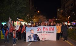 CHP, Cumhuriyet Yürüyüşü ve halk konseri bu akşam