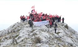 Kösedağ zirvesine Cumhuriyet Yürüyüşü