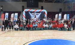 Amatör sporun en iyileri ödüllerini aldı