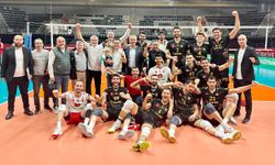Efeler seriye bağladı: 3-0