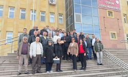 İYİ Parti’de Tekercioğlu  ve Sözen mazbatasını aldı