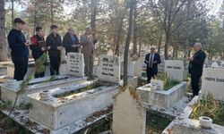 Merhum öğretmenlere dua