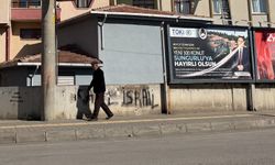 Sungurlu’da TOKİ konutları  için bilboardlı teşekkür