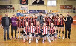 Çorum Voleybol,  Hopa’yı rahat geçti