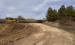 Barajda yol genişletme  çalışmaları sürüyor