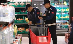 Belediye zabıta ekiplerinden  marketlere sıkı denetim