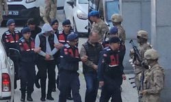 Çorum’da uyuşturucu hap operasyonu şüpheliler adliyeye sevk edildi