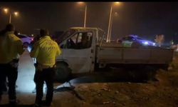 Kontrolden çıkan kamyonet takla attı